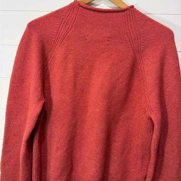 LOFT Women’s Crewneck Sweater - Picture 4 of 5